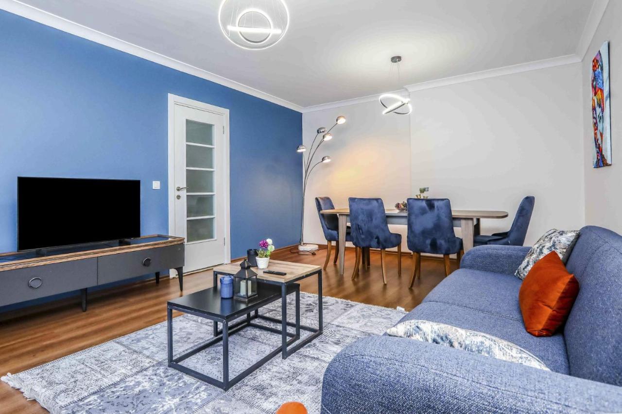 Flat With Balcony Close To Viaport Marina Tuzla İstanbul